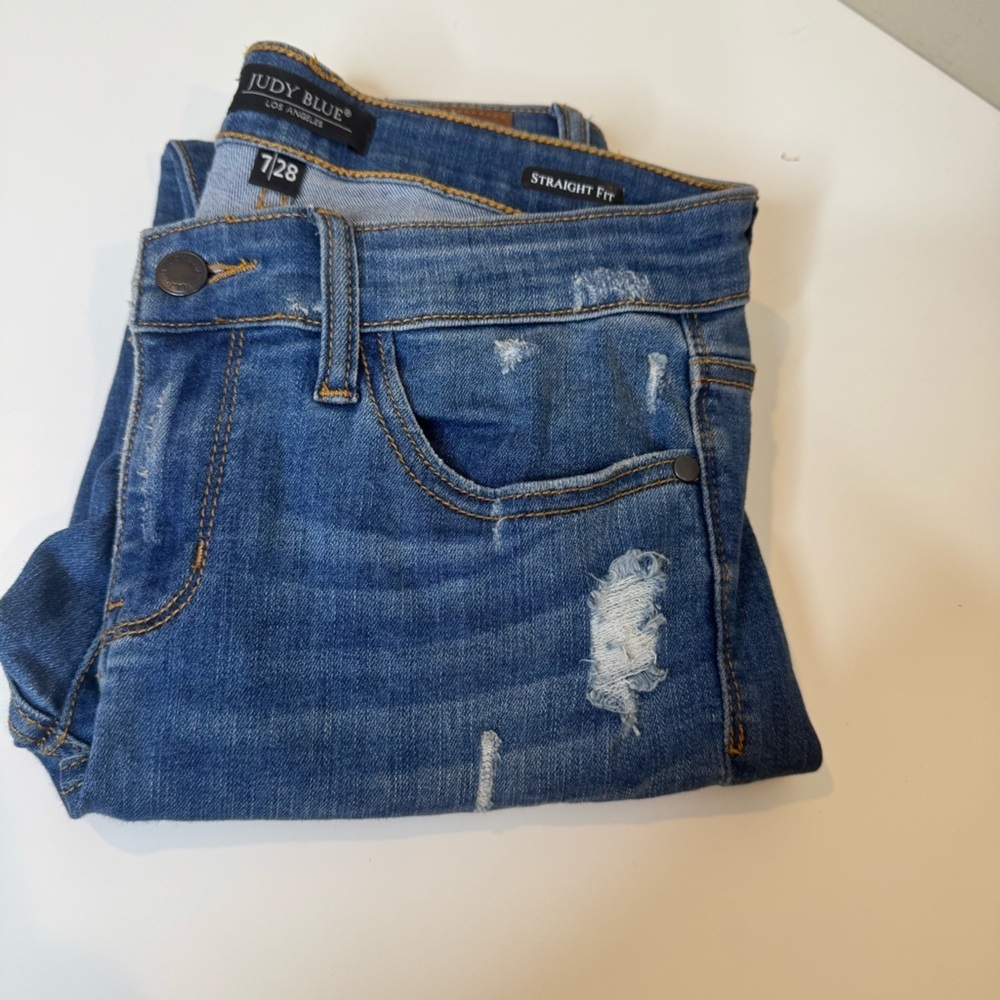 Judy Blue Distressed Women's Jeans size 7/28